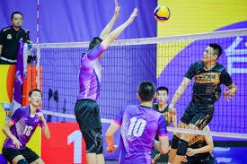 日职乙战报：土居圣真、寺山翼破门，山形山神2-1战胜藤枝MYFC